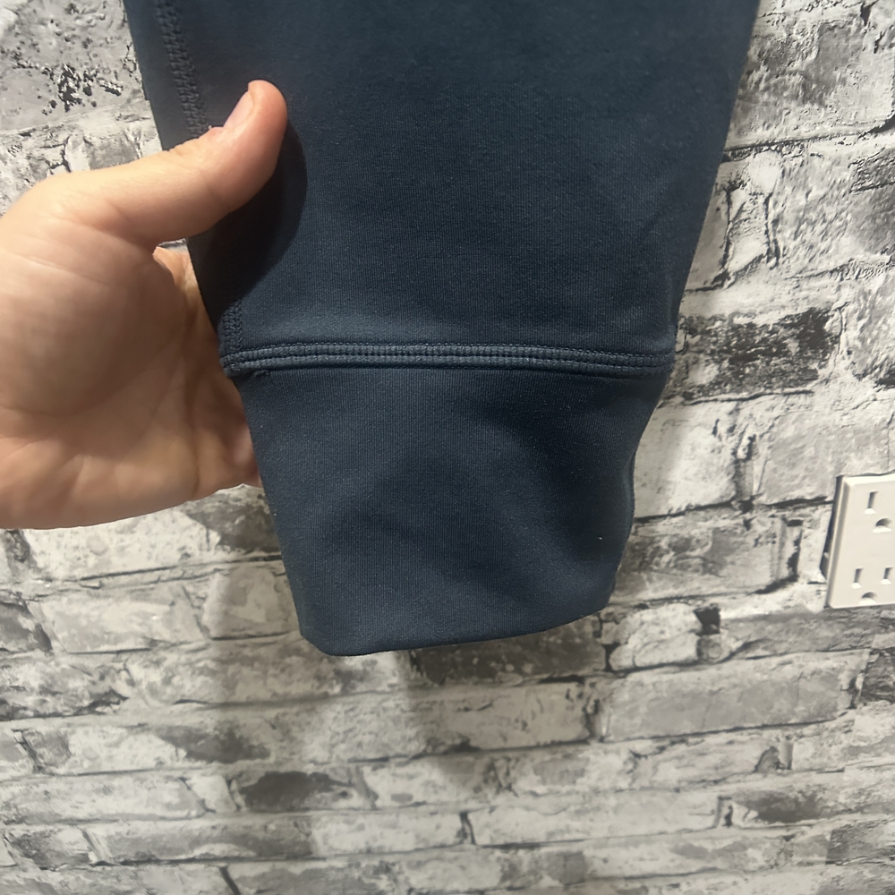 EUC Vuori Men's Transit Jogger Pants Navy Blue Size M - Picture 7 of 12